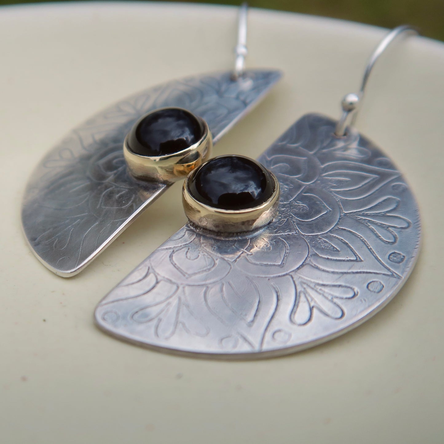 Bloom Mandala, Onyx Stone, 9kt Gold & 925 Sterling Silver Earrings