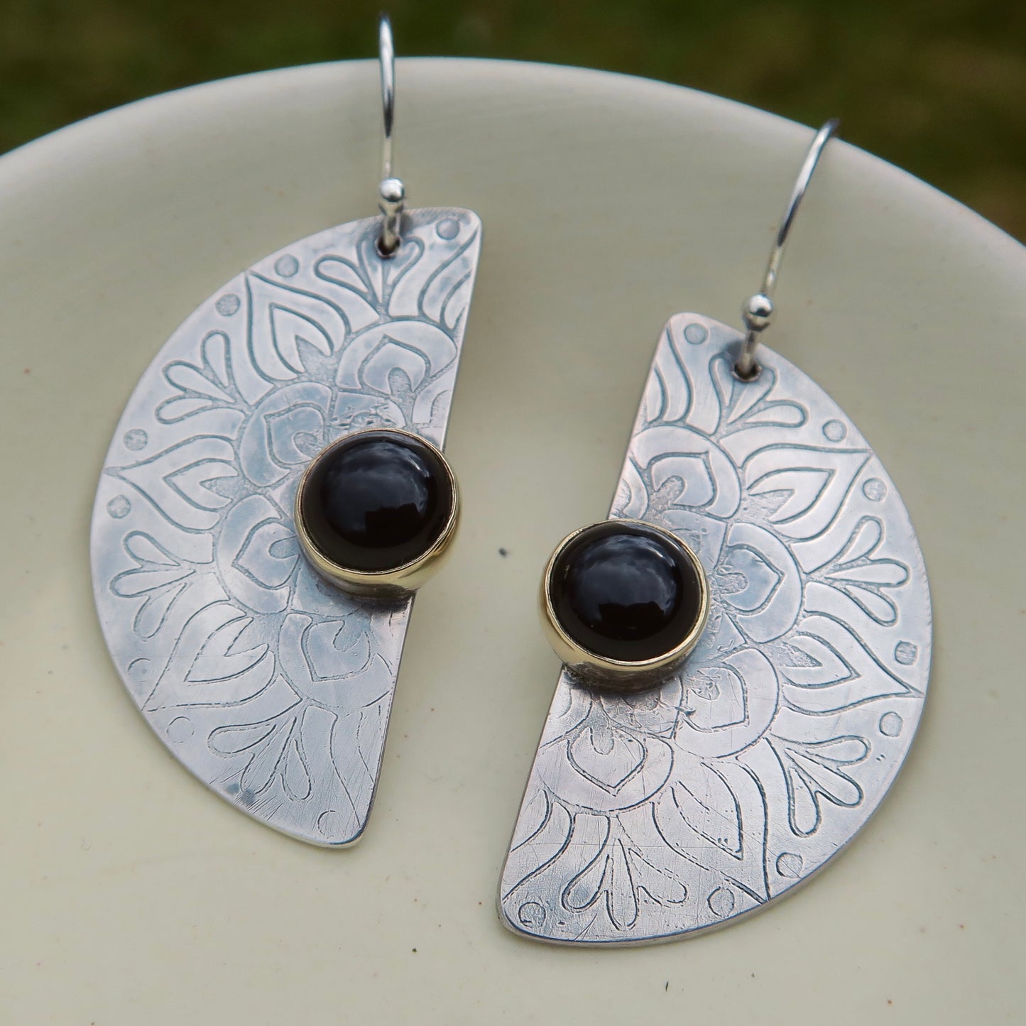 Bloom Mandala, Onyx Stone, 9kt Gold & 925 Sterling Silver Earrings