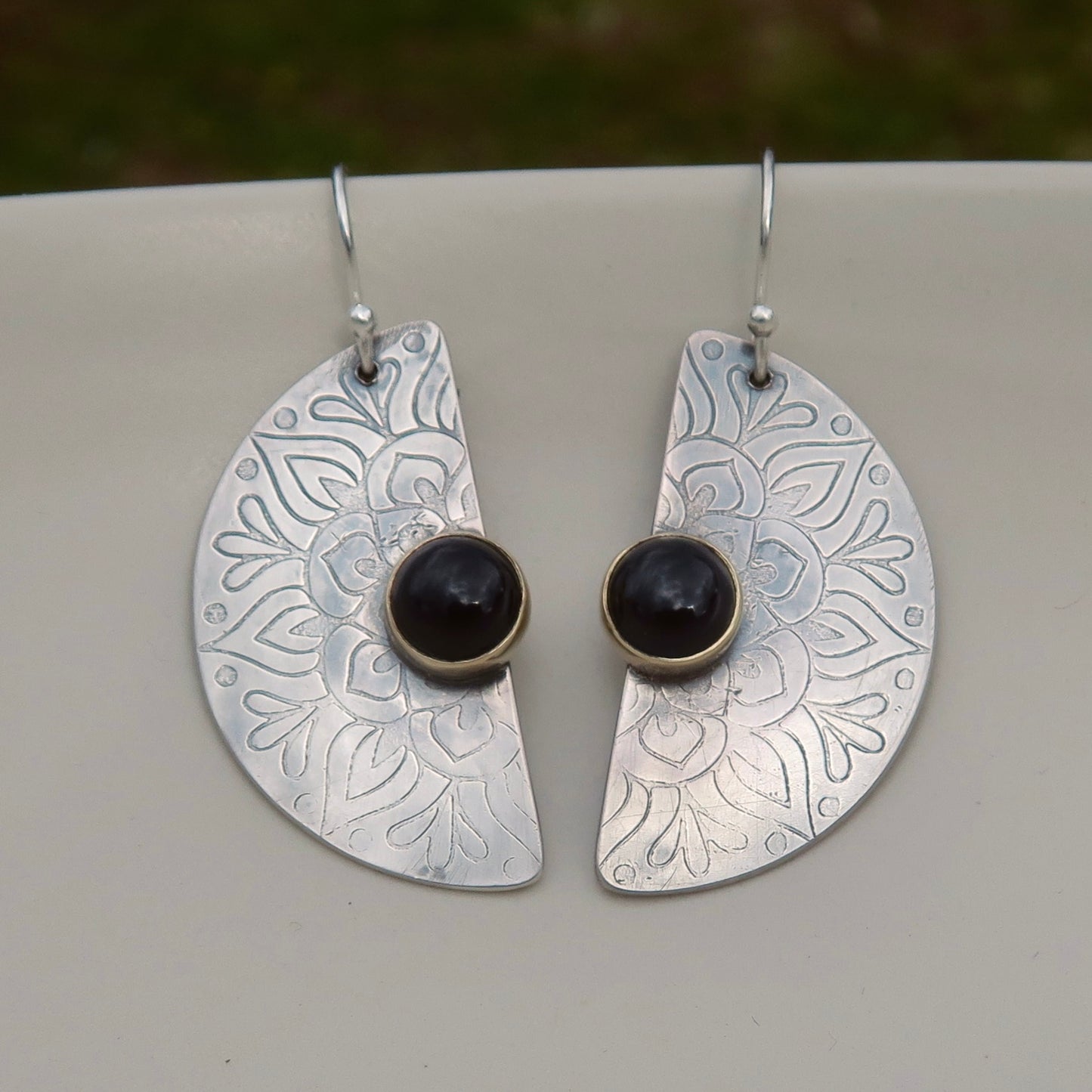 Bloom Mandala, Onyx Stone, 9kt Gold & 925 Sterling Silver Earrings