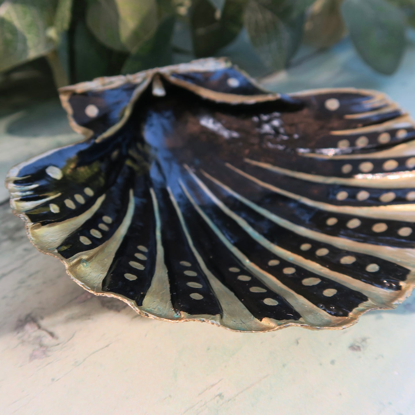 Large Hand Painted Art Nouveau Black & Gold Shell Jewellery Trinket Dish